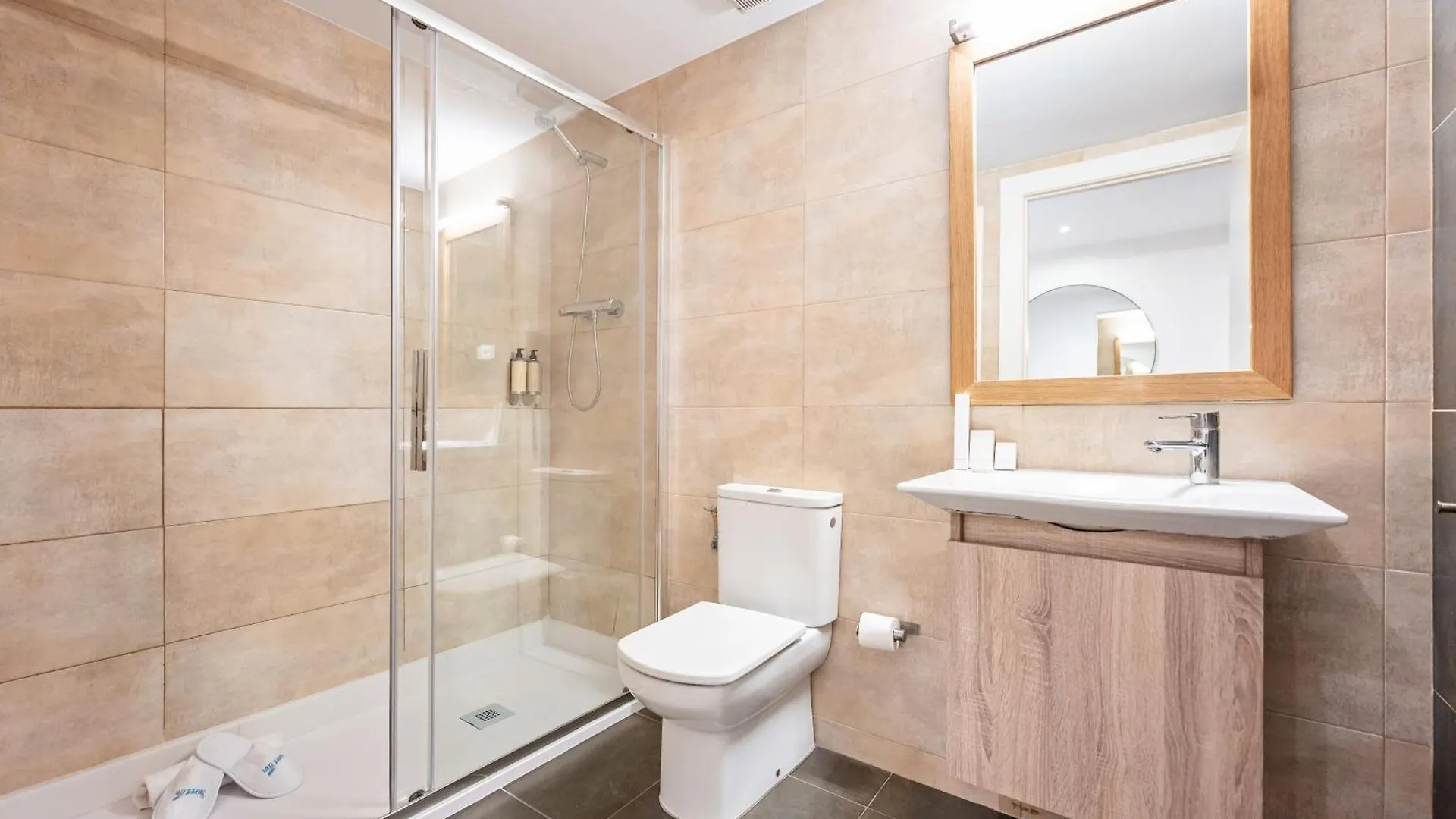 Sweett - Carrer Girona Apartment Barcelona Spain