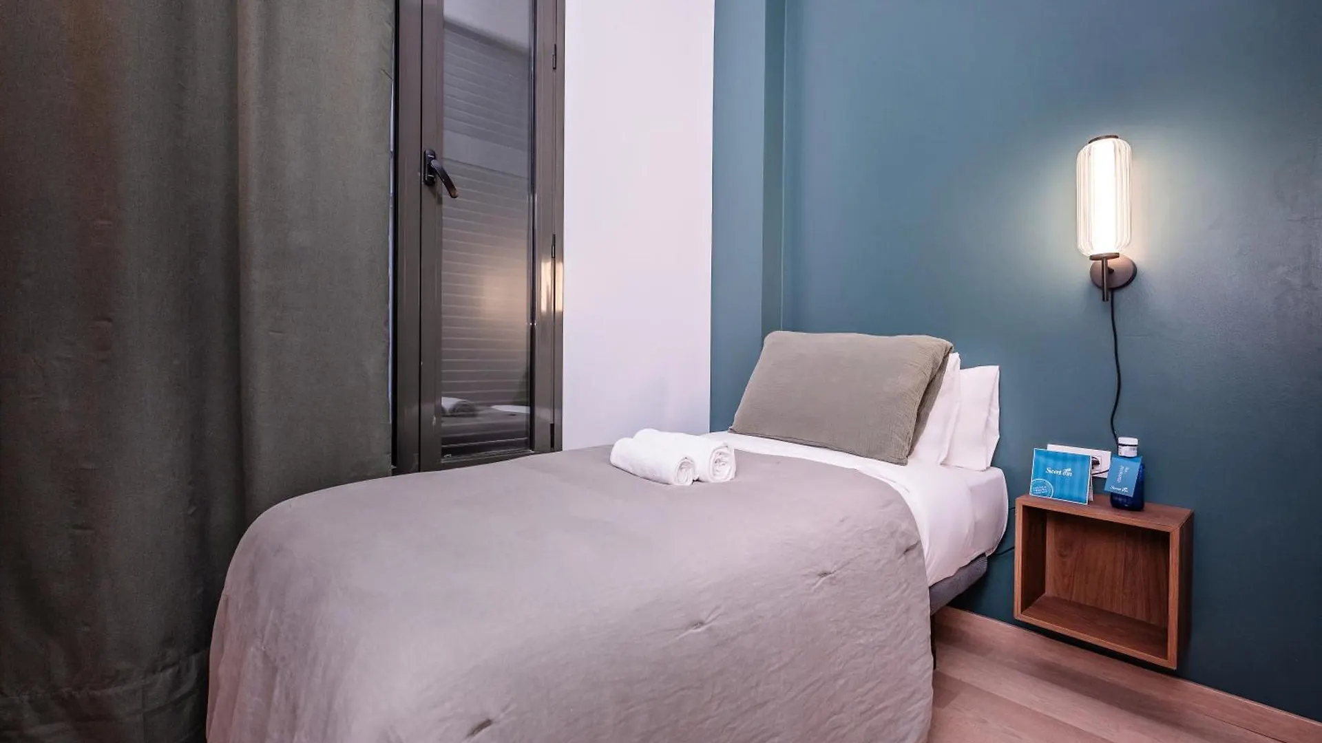 Sweett - Carrer Girona Apartment Barcelona 0*,  Spain