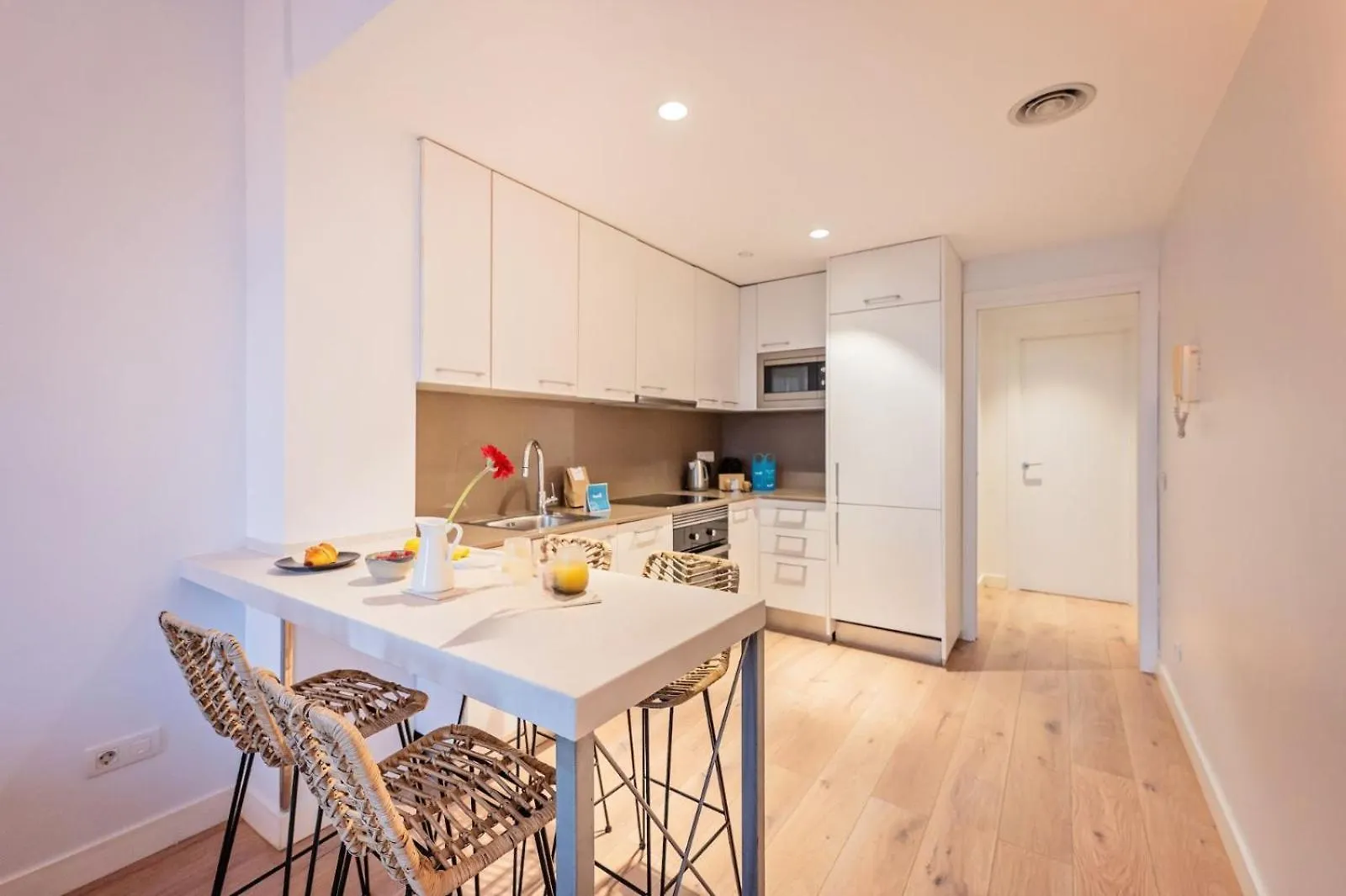 Sweett - Carrer Girona Apartment Barcelona 0*,  Spain