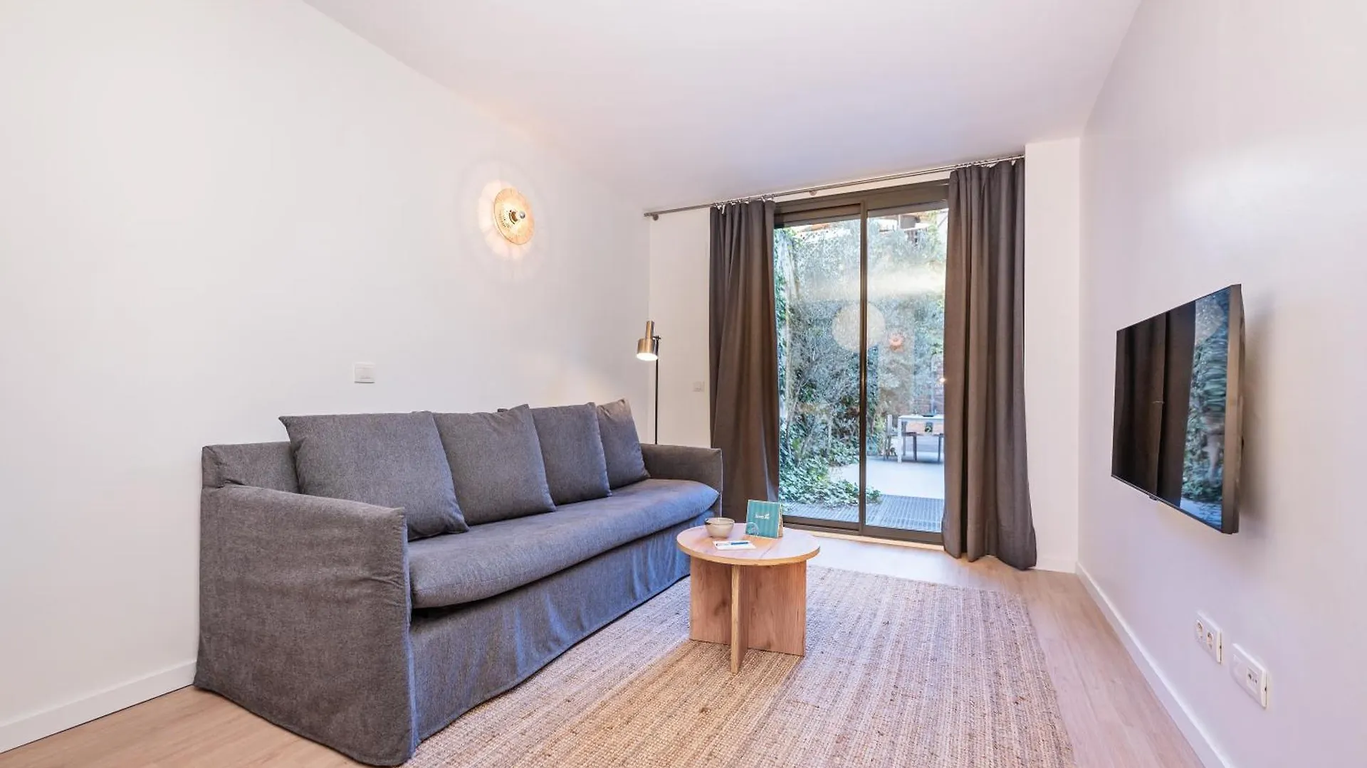 Sweett - Carrer Girona Apartment Barcelona 0*,  Spain